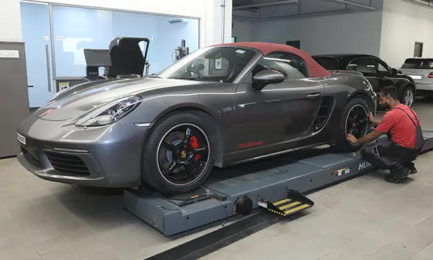 Porsche Car Repair & Services in Mumbai