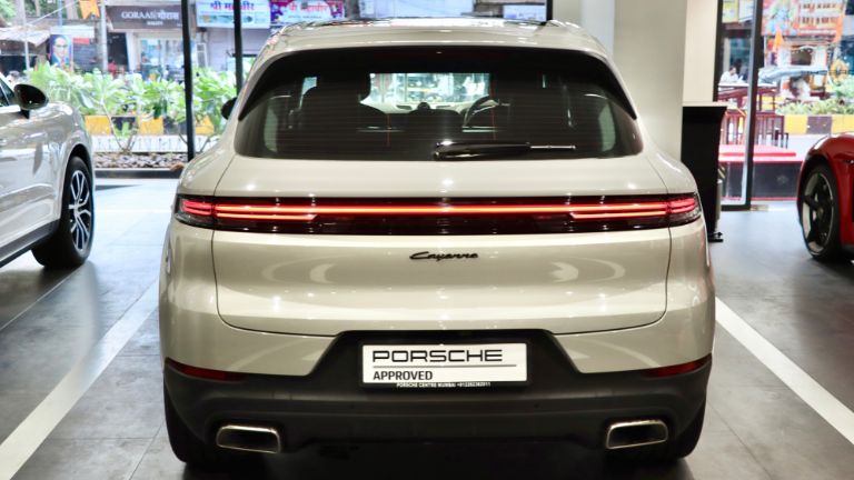 Porsche Cayenne Crayon Used Cars price in mumbai