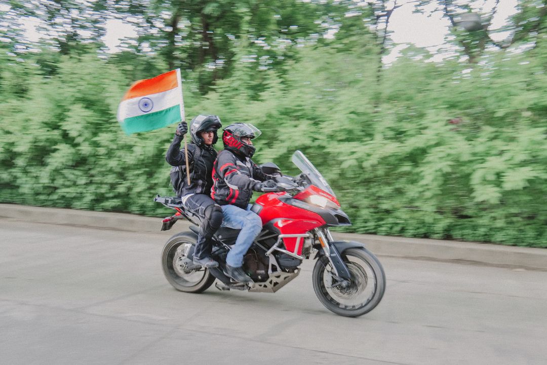 Ducati Bikes In Independence Day Ride - Ducati Infinity