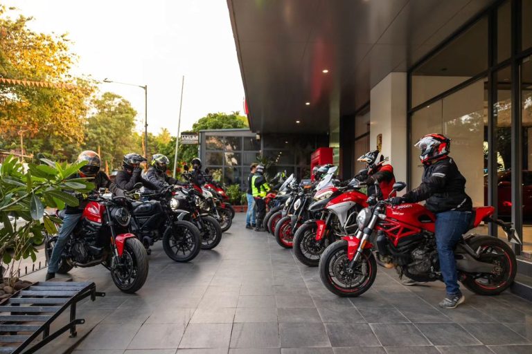 Ducati Riders At The Start Of The #werideasone Event In Mumbai - Ducati Infinity