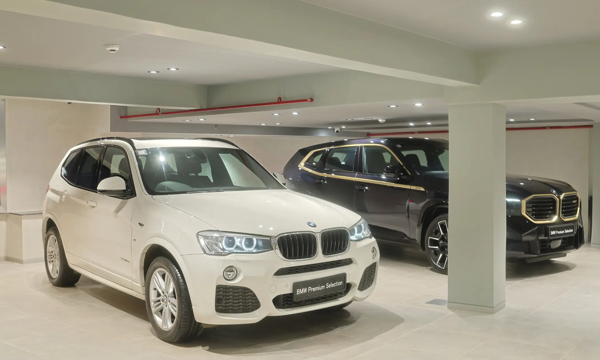 Retail.Next Facility In Worli, Mumbai - BMW Infintiy Cars