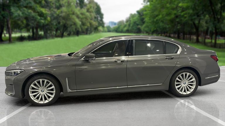 BMW 740LI LCI DPE Signature Price in Mumbai - Used Cars