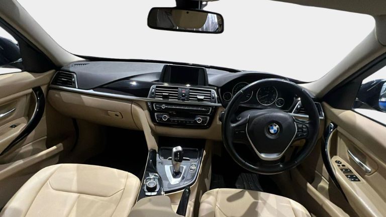 Preowned BMW 320D LCI Price in Mumbai