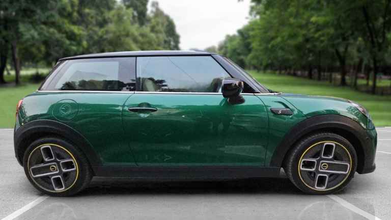 Used Mini Cooper EV Hatchback