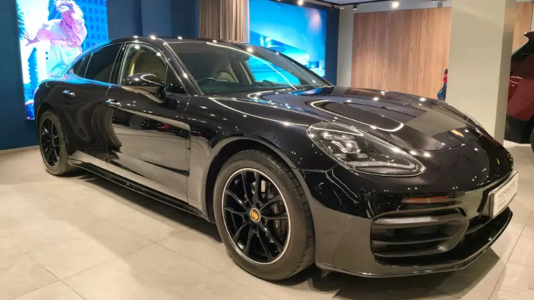 Pre-owned Porsche Panamera