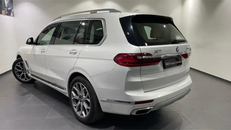 BMW X7 xDrive30D used car dealer