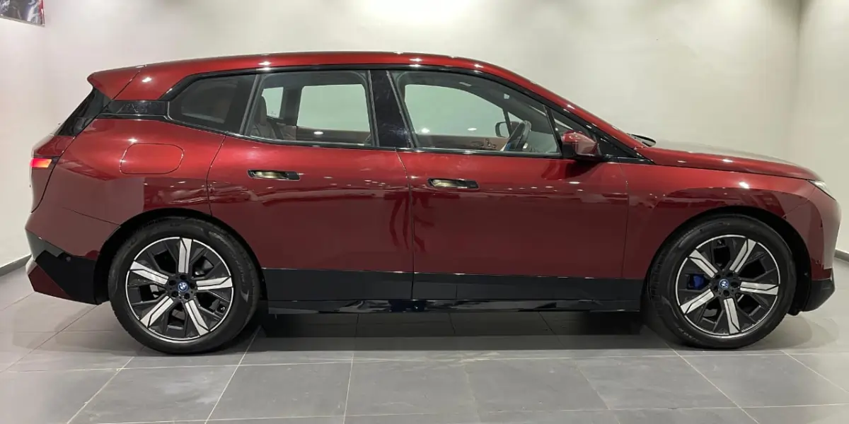 Used 2025 BMW iX xDrive 40 for sale in Mumbai