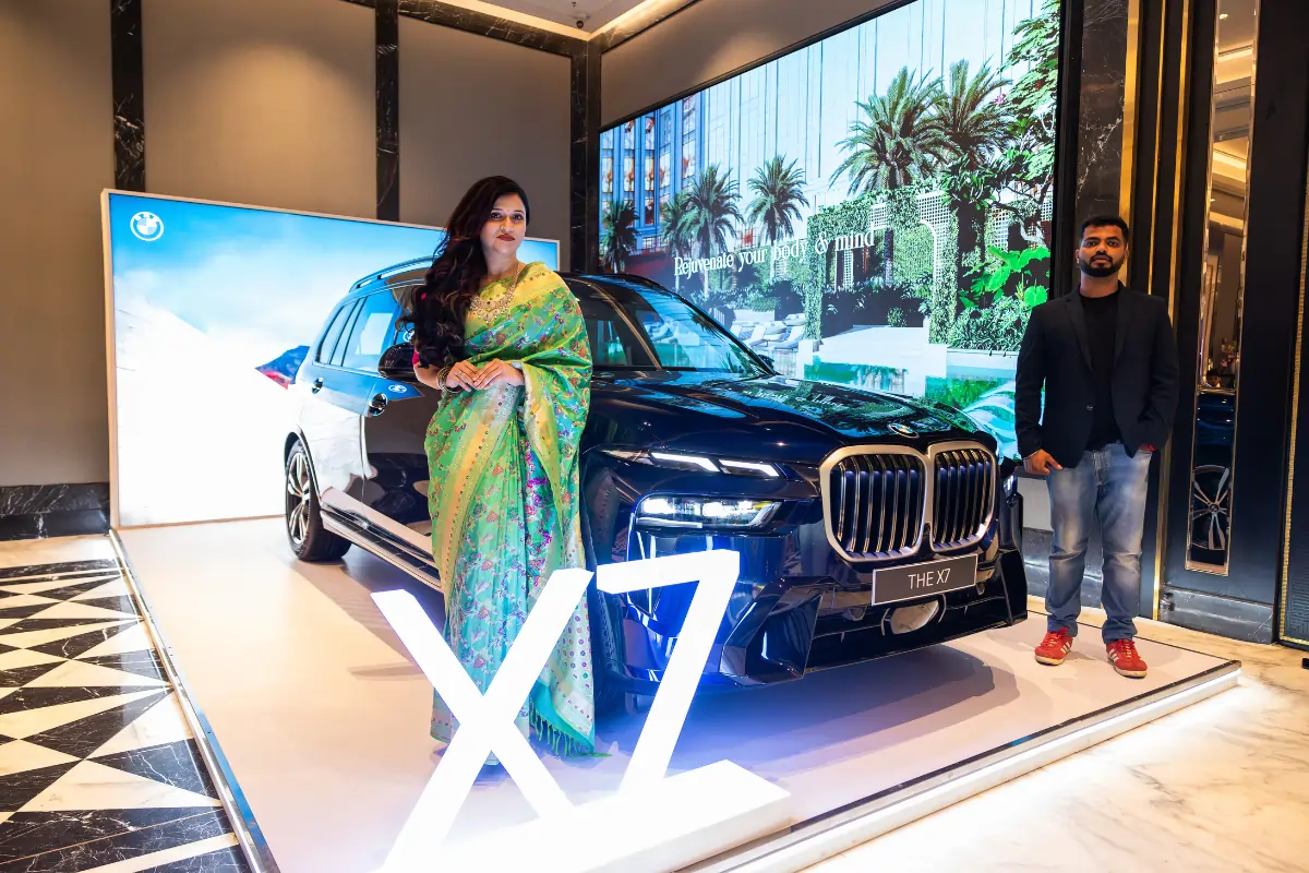 Mannara Chopra At BMW x Bombay Times Fashion Week Event - BMW Infinity Cars