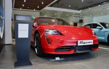 Porsche Taycan Turbo Carmine Red